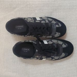COACH Shoes *size 8.5* Joss Logo Black & White
